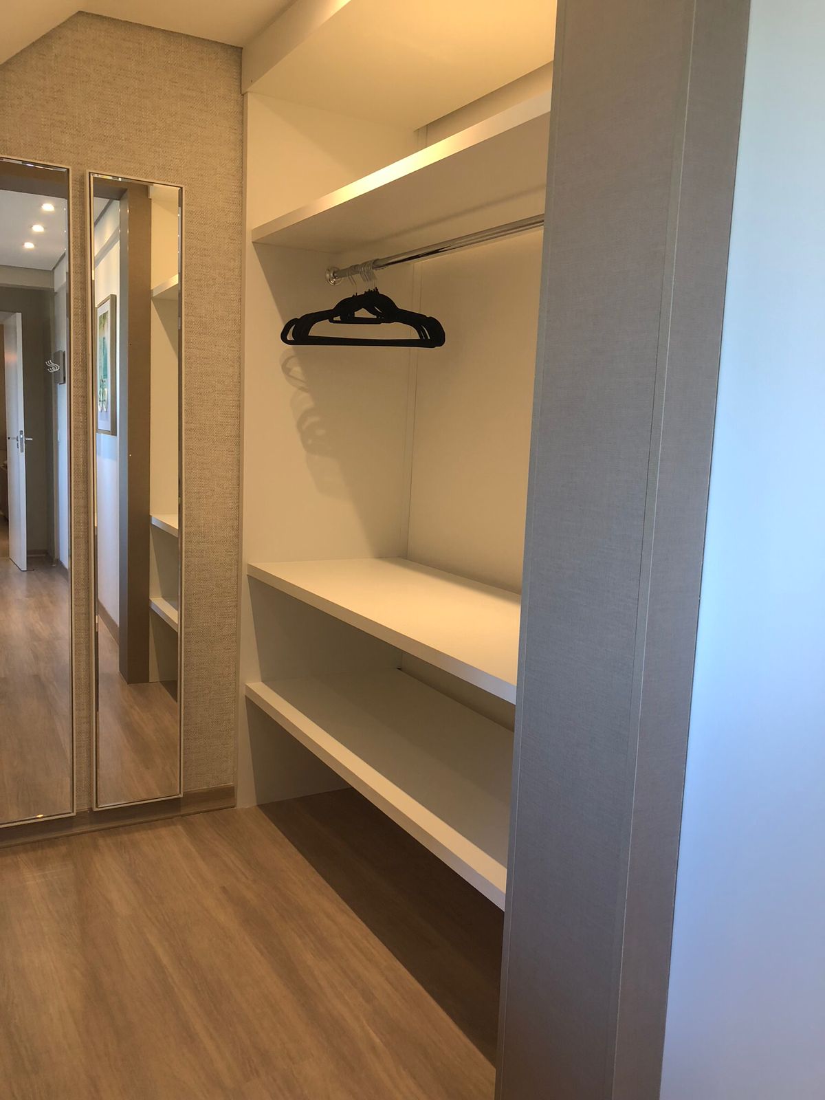img-gallery-internal